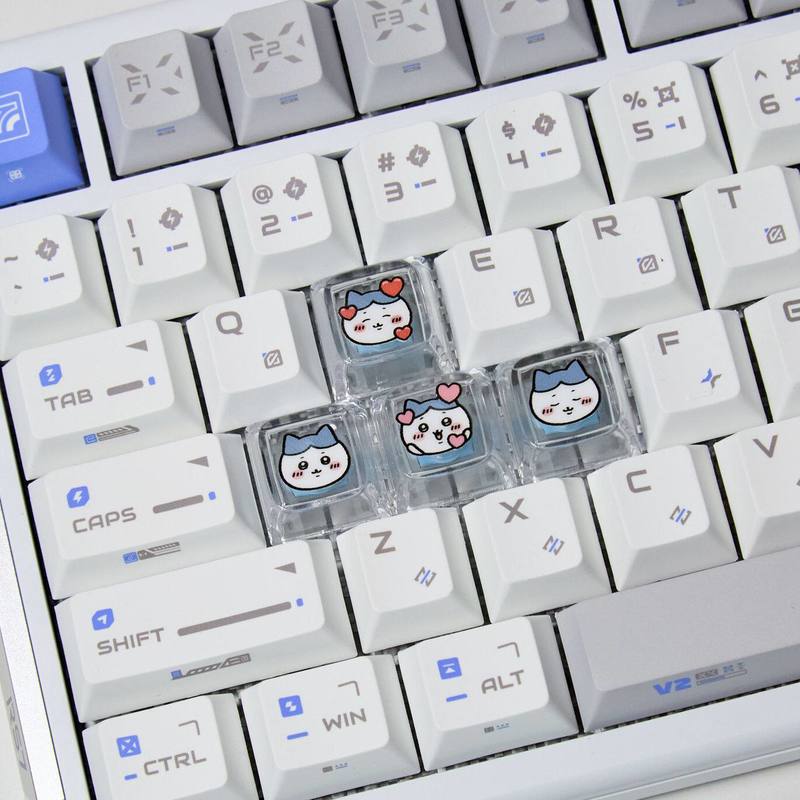 أغطية مفاتيح شفافة مصنوعة يدوي - مراجعة Pc Gaming Essentials وسعره