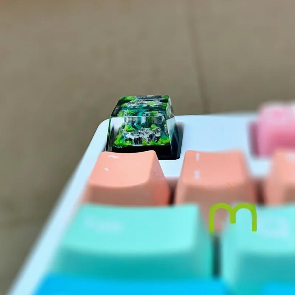 أغطية مفاتيح RGB من الراتنج بت - مراجعة Pc Gaming Essentials وسعره